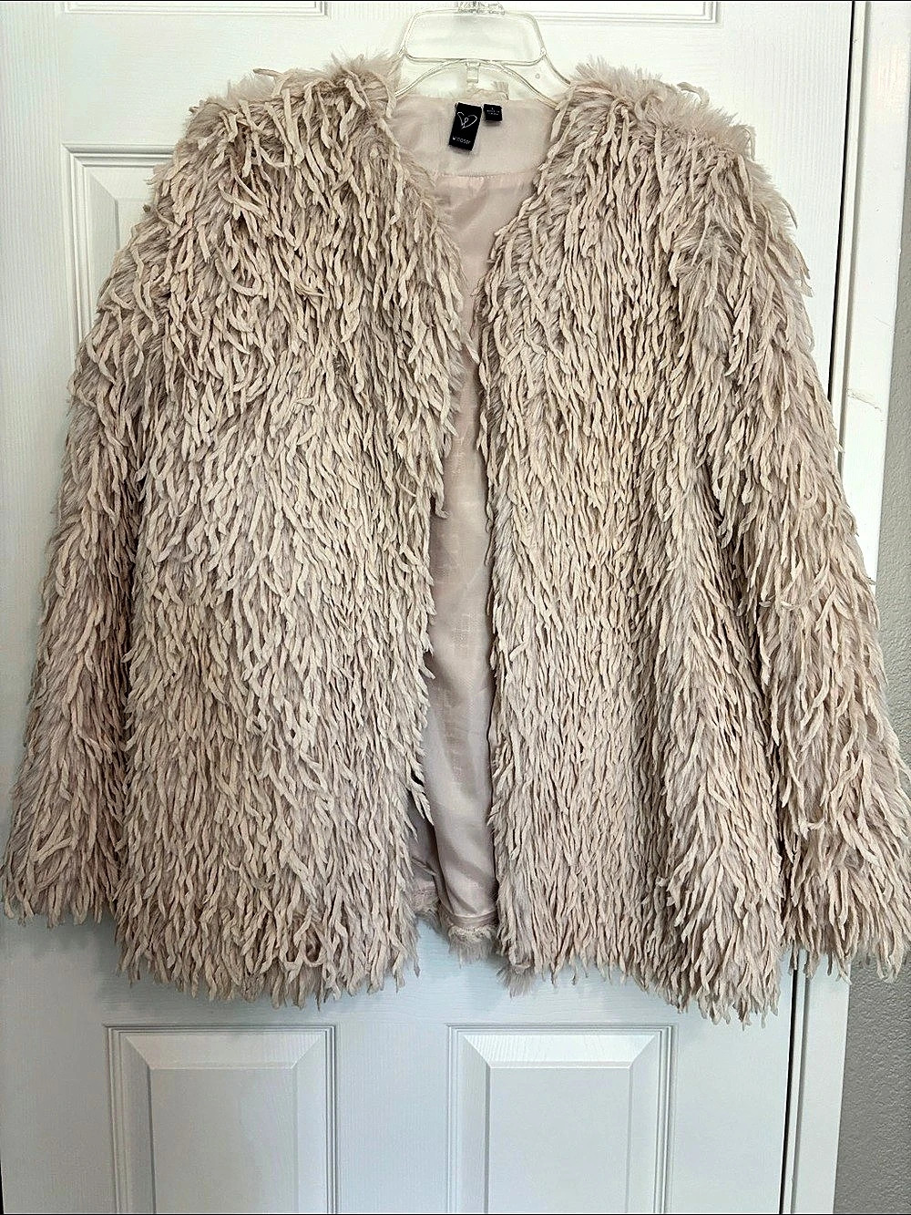 Windsor Shaggy Faux Fur Jacket in Cream